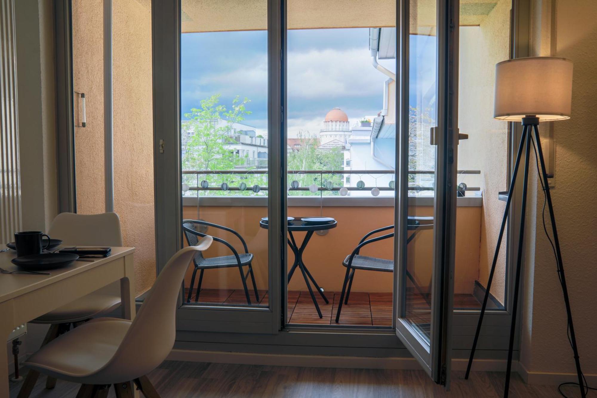 Home Shanti - Studio, Suedvorstadt, Balkon, Tv Lipsk Zewnętrze zdjęcie